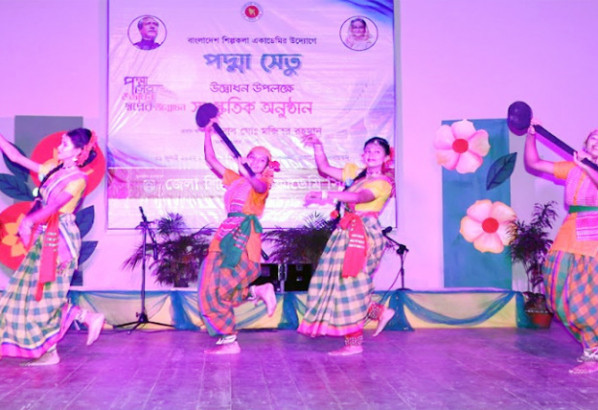 সিলেটে পদ্মা সেতুর উদ্বোধন উপলক্ষে সাংস্কৃতিক অনুষ্ঠান