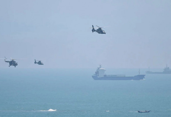 ভয়াবহ যুদ্ধমহড়ায় চীন, তাইওয়ানজুড়ে রেড অ্যালার্ট জারি