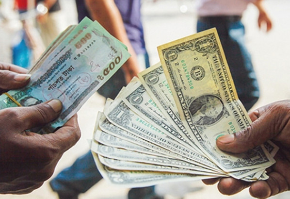 দেশের ইতিহাসের সব রেকর্ড ছাড়িয়ে গেছে খোলা বাজারে ডলারের দাম