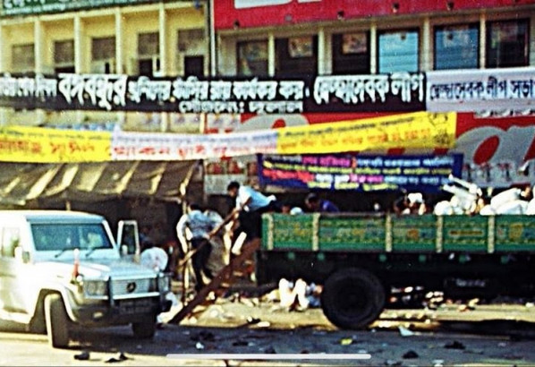 স্মৃতিতে শেখ হাসিনাকে উদ্ধারের অনিশ্চিত মুহূর্তগুলো