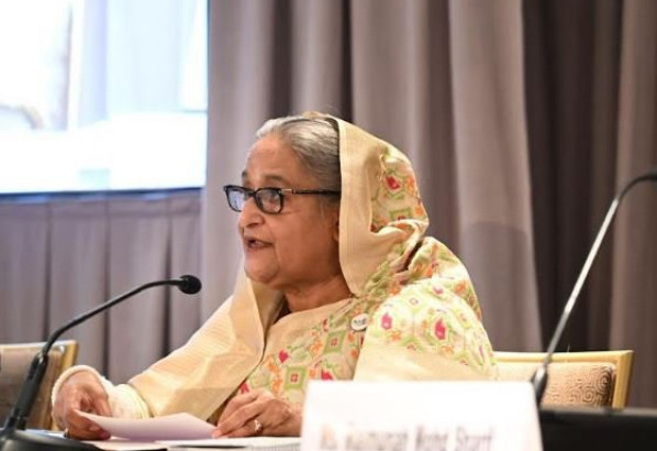 প্রধানমন্ত্রী শেখ হাসিনা