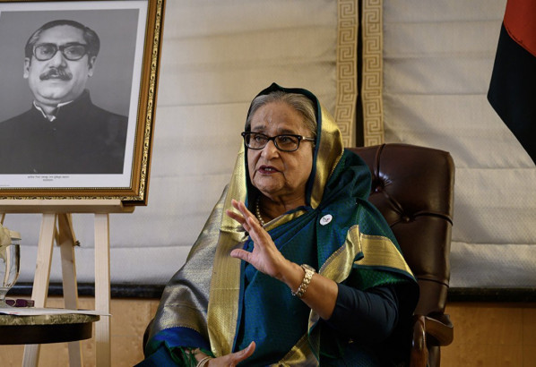 প্রধানমন্ত্রী শেখ হাসিনা