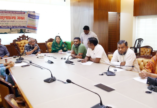 খেয়াল রাখতে হবে যেন  রোহিঙ্গা জনগোষ্টি জন্ম নিবন্ধন প্রক্রিয়া অংশ না নিতে পারে: মেয়র আরিফ