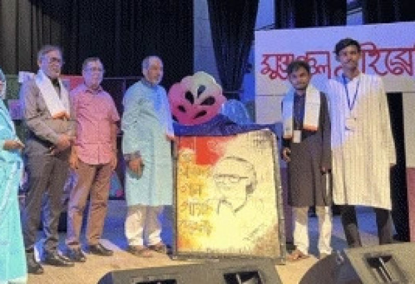 সার্বিক অগ্রগতি নিশ্চিতে সাহিত্য চর্চার গুরুত্ব অপরিসীম