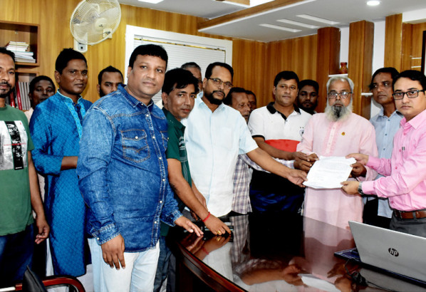 ছাতক এসপিপিএম হাইস্কুলে বহিরাগত আতংক ইউএনও বরাবরে অভিযোগ