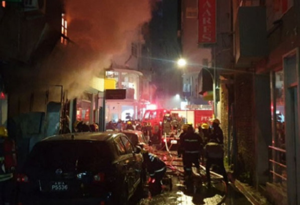 মালদ্বীপে অগ্নিকাণ্ড: বাংলাদেশিসহ নিহত ১০