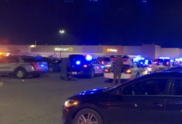 যুক্তরাষ্ট্র: ভার্জিনিয়ায় ওয়ালমার্টে গুলি, নিহত ১০