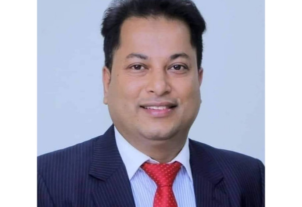 নতুন বছর ২০২৩ কে স্বাগত জানিয়েছেন দৈনিক পুণ্যভূমির প্রকাশক