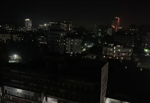 সিলেটে ৮ ঘণ্টা লোডশেডিং, বিপাকে এসএসসি পরীক্ষার্থীরা