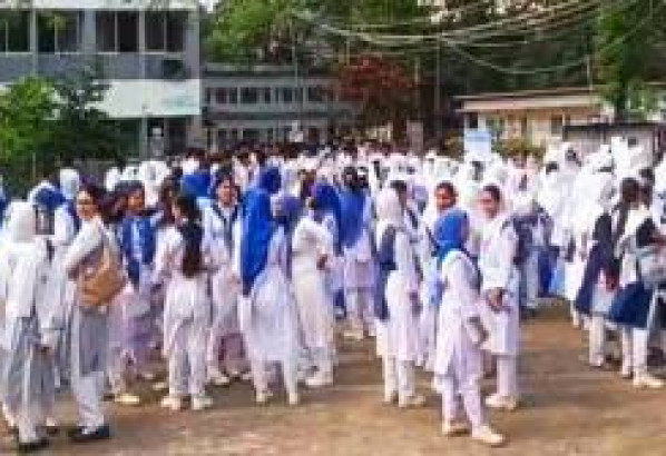 সিলেটে এসএসসি পরীক্ষায় অনুপস্থিত ৬৭৪, শান্তিপূর্ণ প্রথম দিন