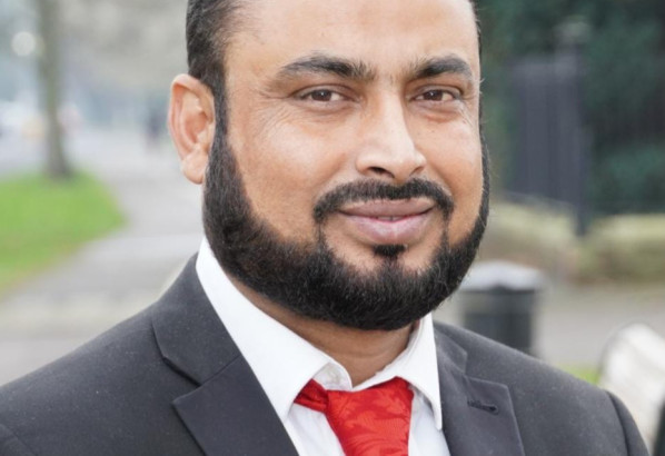 যুক্তরাজ্যের হিলিংডন বারার লেবার পার্টি থেকে তৃতীয়বারের মত কাউন্সিলর প্রাথী হয়েছেন মোহাম্মদ ইসলাম