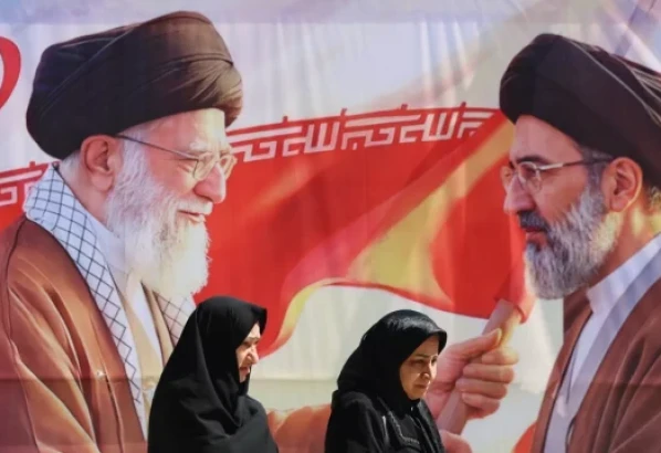 মোজতবা খামেনির শারীরিক অবস্থা ভালো না, করতে হচ্ছে প্লাস্টিক সার্জারি