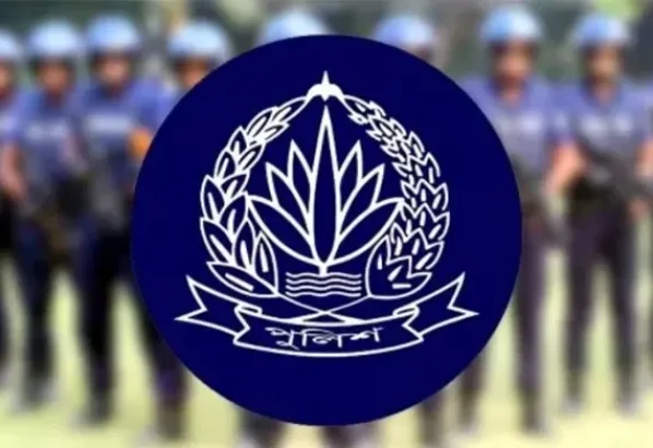 ১৬ ডিআইজিসহ আরও ১৭ পুলিশ কর্মকর্তাকে বাধ্যতামূলক অবসরে পাঠাল সরকার