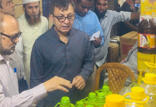 ভোজ্যতেলের সরবরাহ পরিস্থিতি স্বাভাবিকের পথে—বাণিজ্যমন্ত্রী