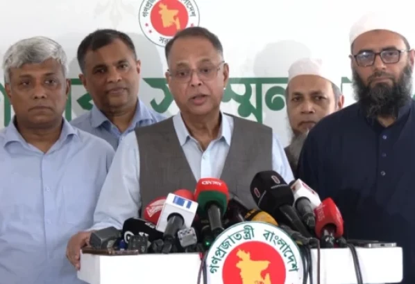 দেশে কোথাও লোডশেডিং নেই, যা হচ্ছে তা লাইনের ত্রুটির কারণে: বিদ্যুৎমন্ত্রী
