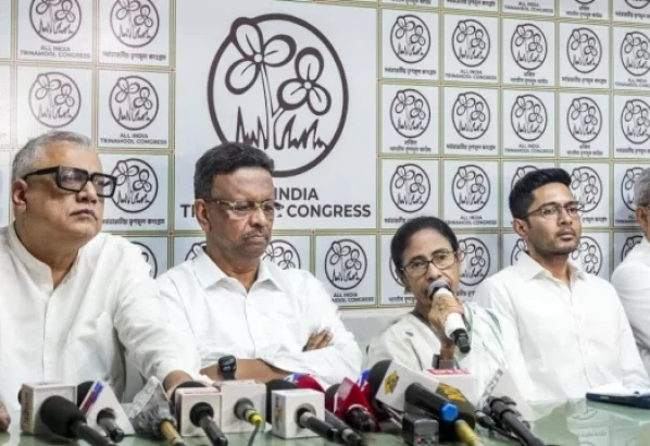 নির্বাচনে হারিনি, আমি পদত্যাগ করব না: মমতা