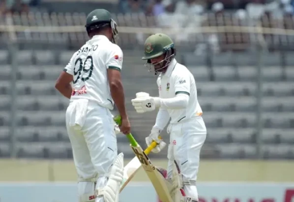 শান্ত-মুমিনুলের ব্যাটে প্রতিরোধ ২ উইকেটে ১০১ রান নিয়ে লাঞ্চ বিরতিতে বাংলাদেশ