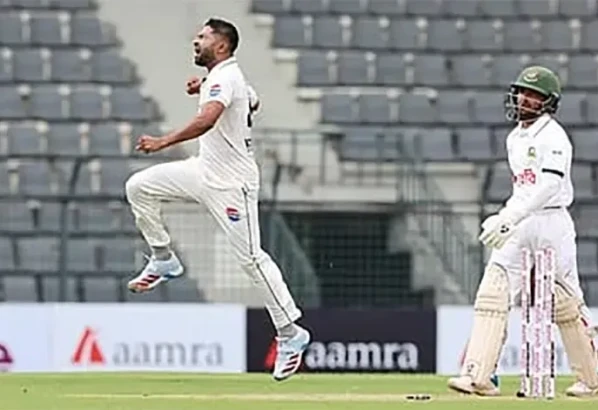 প্রথম সেশনে ৩ উইকেটে ১০১ রান তুলেছে বাংলাদেশ
