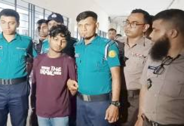 সিলেটে র‌্যাব সদস্যকে হত্যার পর শিশুর গলায় ছুরি ধরে পালাতে চেয়েছিল বাপ্পি