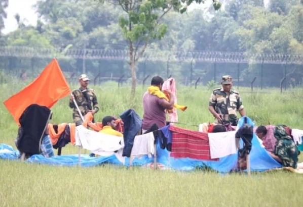 হিউম্যান রাইটস ওয়াচ মৌলিক অধিকার লঙ্ঘন করে বাঙালি মুসলমানদের বাংলাদেশে ঠেলে পাঠাচ্ছে ভারত
