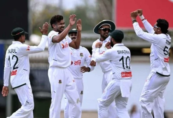 অস্ট্রেলিয়াকে ‘গুঁড়িয়ে’ বাংলাদেশের ঐতিহাসিক জয়