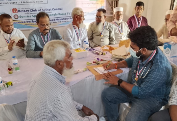 রোটারী ক্লাব অব সিলেট সেন্ট্রাল, সানরাইজ স্পেকট্রাম বাংলা রেডিও টিভি এবং ‘পিচ হোম’-এর যৌথ উদ্যোগে ফ্রি মেডিকেল ক্যাম্প