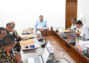 বস্ত্র ও পাট মন্ত্রণালয়ের সঙ্গে প্রধানমন্ত্রীর বৈঠক